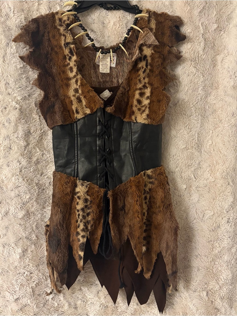 Cavewoman Halloween Costume Women’s Small